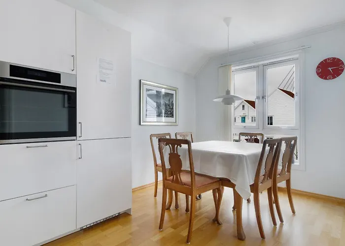 Silent Seaview Luxury Grasholmen